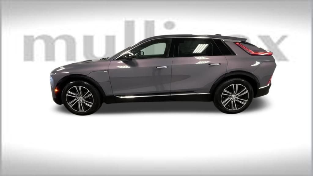 New 2026 Cadillac Lyriq Premium Luxury image 48