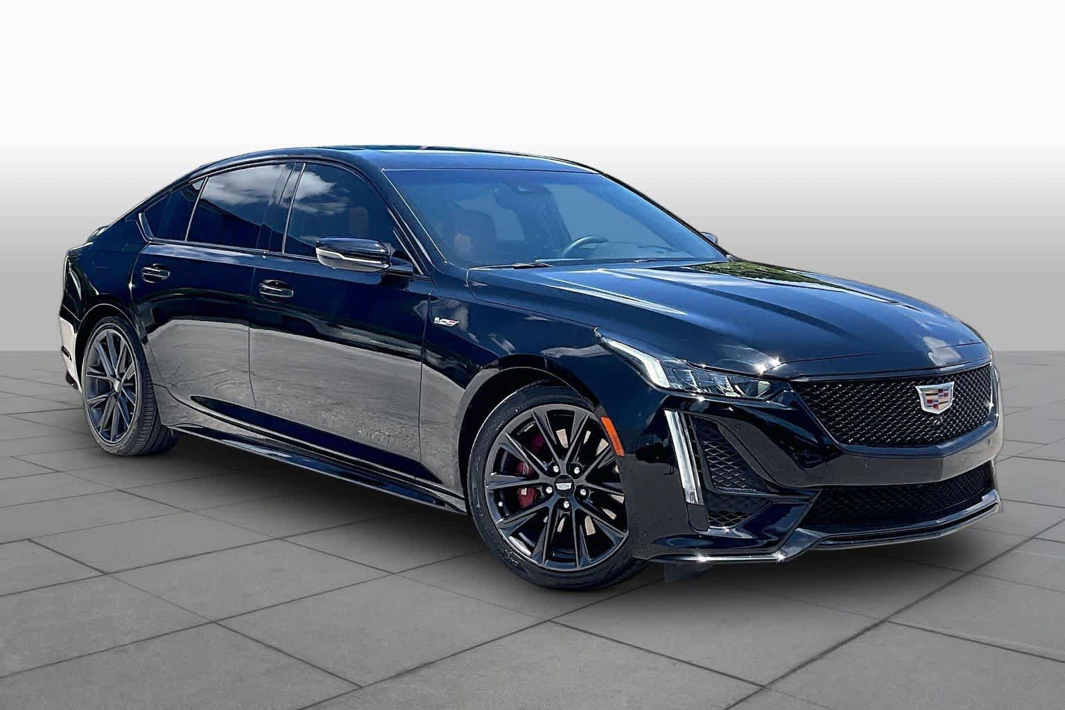 Used 2024 Cadillac CT5 V w/ Platinum Package RWD image 3