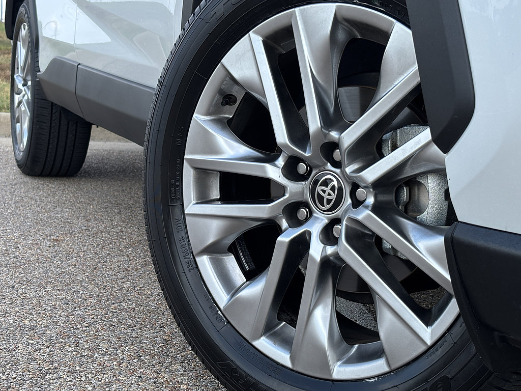 Certified 2025 Toyota RAV4 XLE Premium FWD image 2
