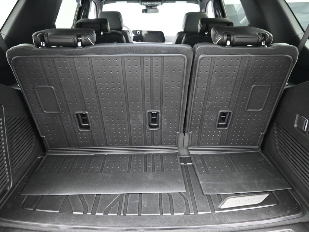 New 2026 Chevrolet Tahoe Premier w/ Sun And Tow Package AWD/4WD image 9