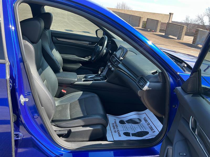 Used 2018 Honda Accord Sport image 34