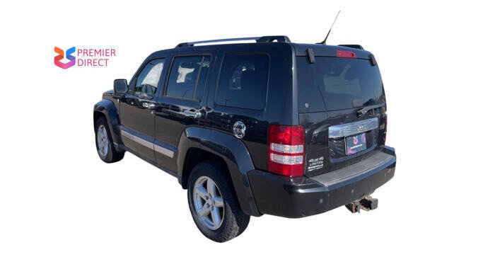 Used 2011 Jeep Liberty Limited w/ Comfort/Convenience Group AWD/4WD image 3