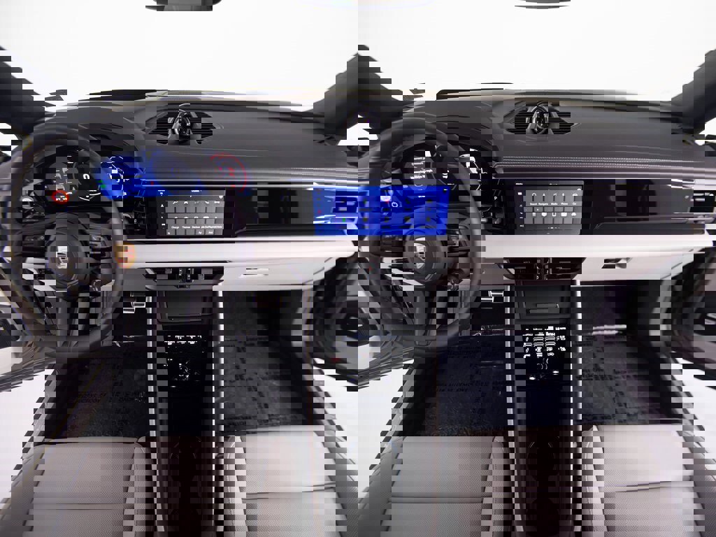 New 2025 Porsche Macan 4S Electric image 26