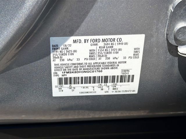Used 2022 Ford Explorer XLT w/ Equipment Group 202A AWD/4WD image 32