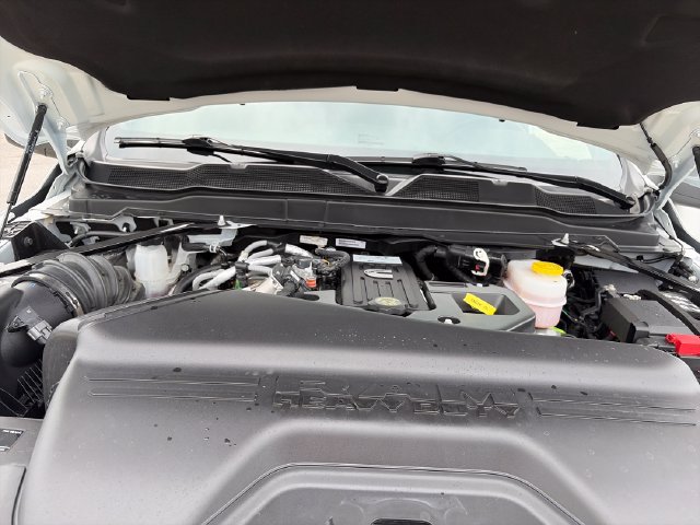 Used 2026 RAM 3500 Laramie AWD/4WD image 22