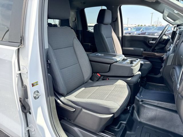Used 2020 Chevrolet Silverado 1500 LT w/ Convenience Package AWD/4WD image 25