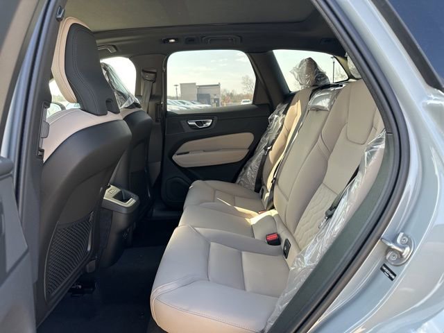 New 2026 Volvo XC60 B5 Plus w/ Protection Package Premier image 11