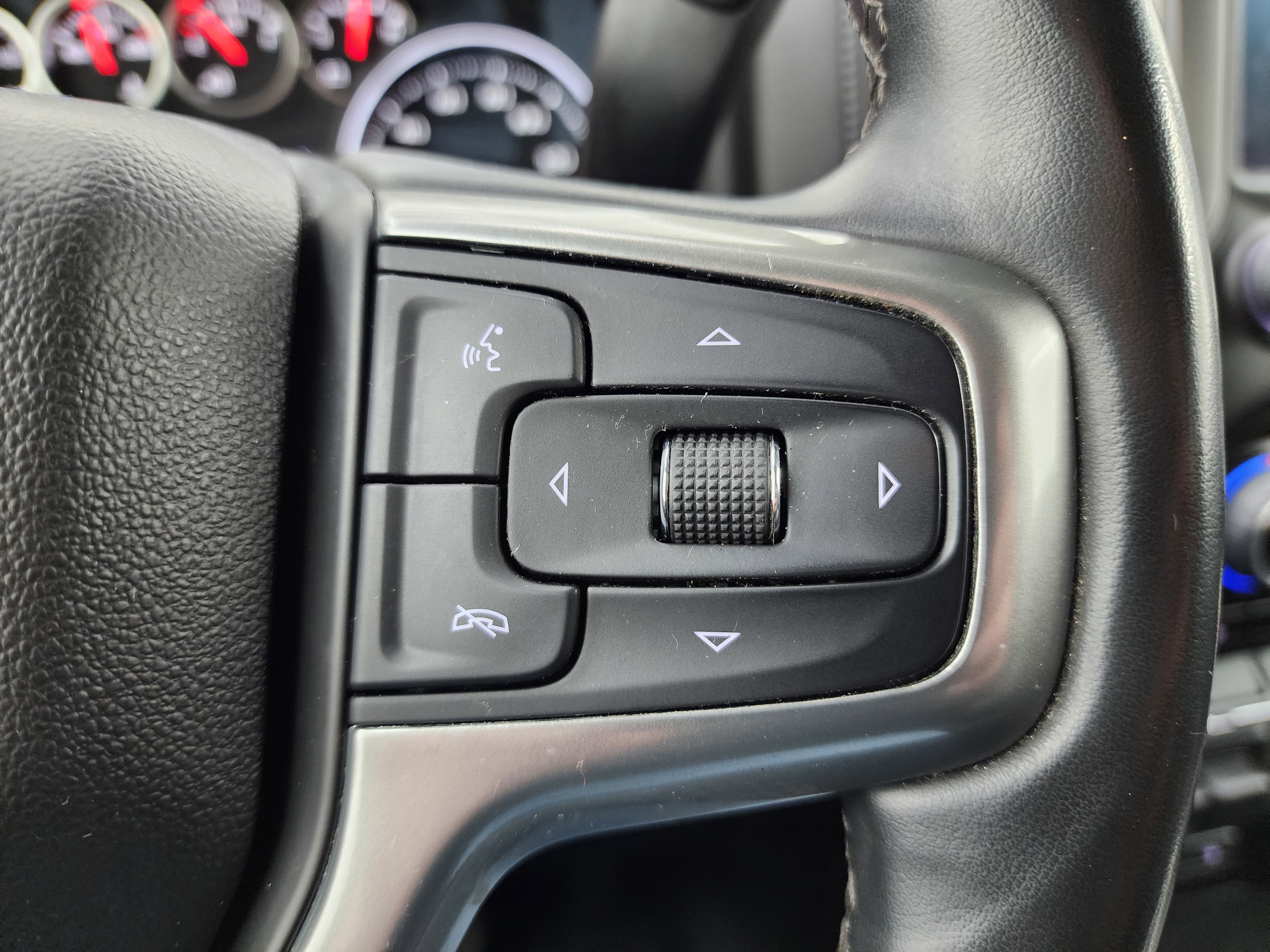 Used 2023 Chevrolet Silverado 2500 LT w/ Convenience Package image 16