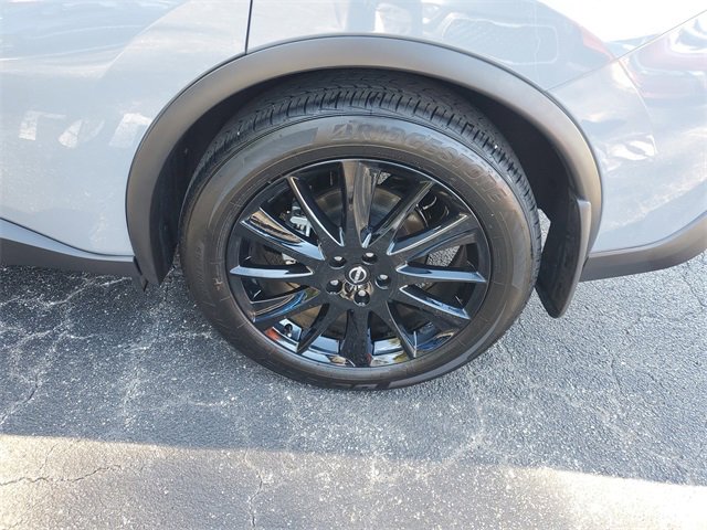 Certified 2024 Nissan Murano SV w/ SV Midnight Edition Package image 5