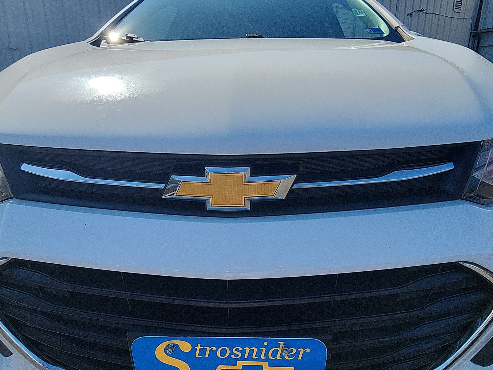 Used 2018 Chevrolet Trax LT w/ LT Convenience Package AWD/4WD image 14