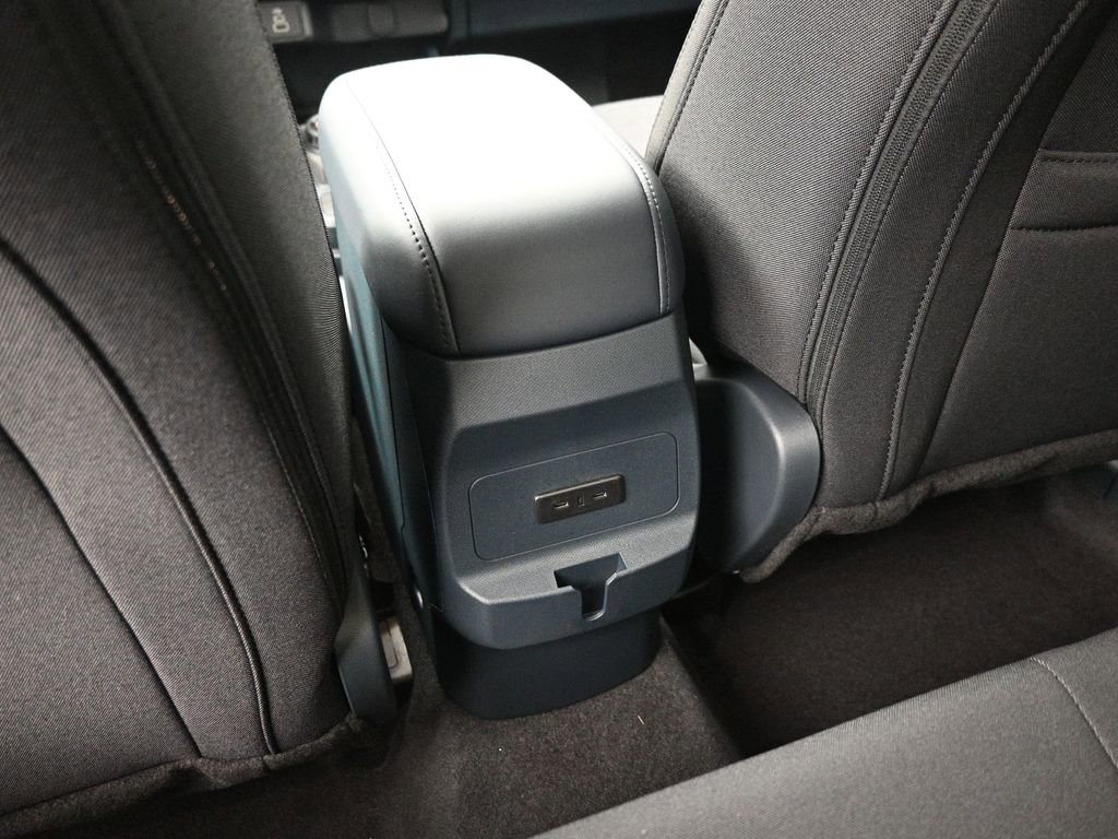 New 2025 Ford Maverick XL w/ Equipment Group 102A image 19