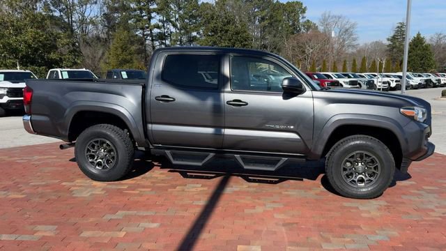 Used 2018 Toyota Tacoma SR5 image 4