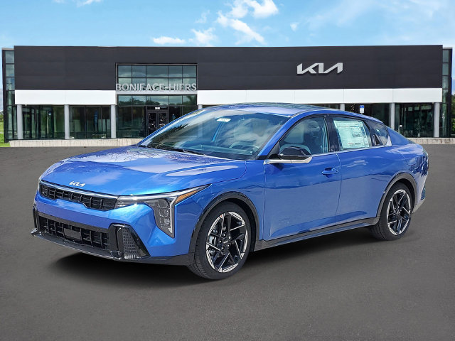 New 2026 Kia K4 GT-Line FWD image 2