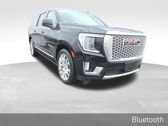 Used 2024 GMC Yukon XL Denali w/ Advanced Technology Package AWD/4WD image 3