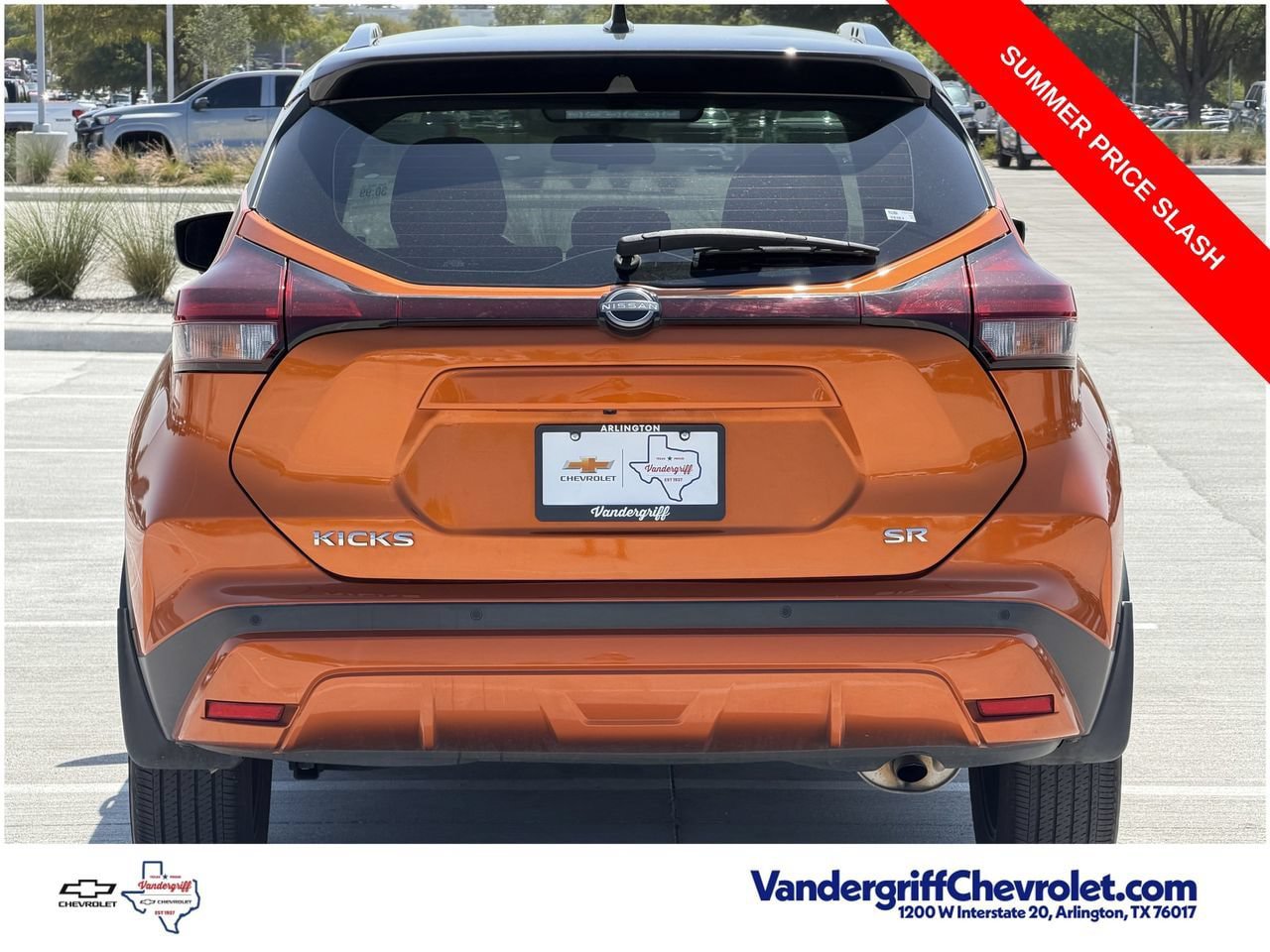 Used 2023 Nissan Kicks SR FWD image 5