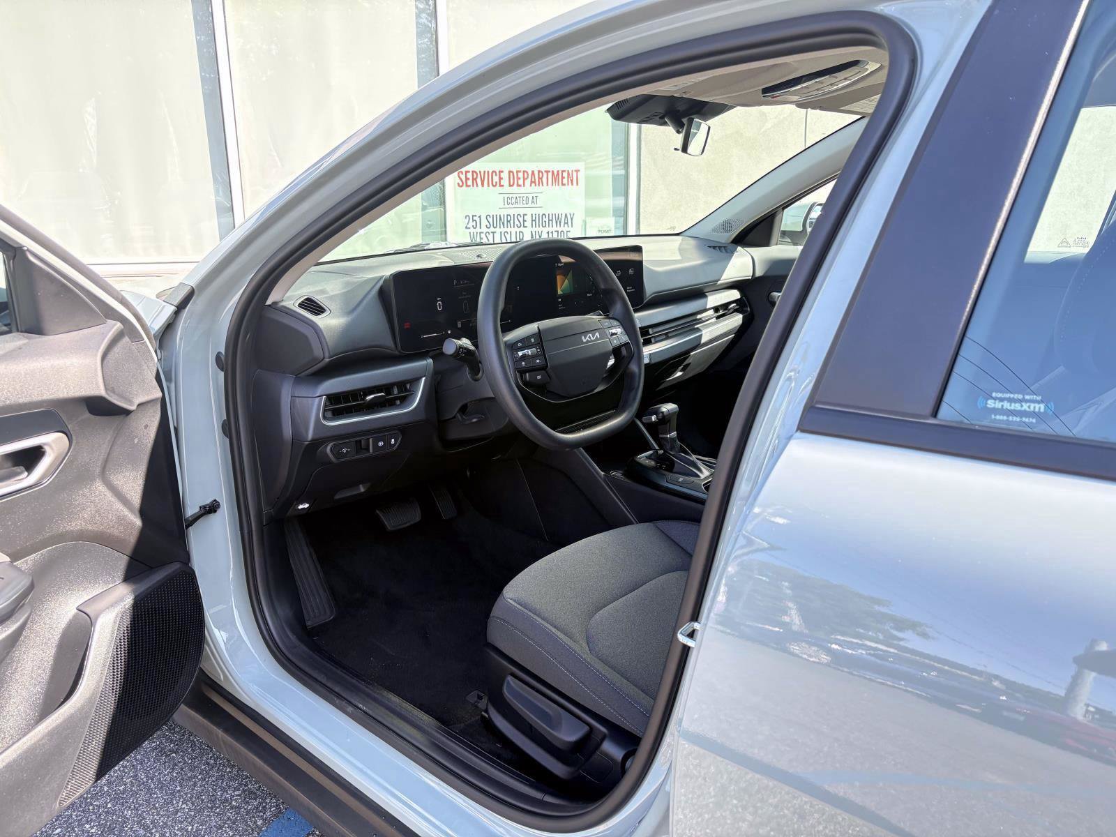 Certified 2025 Kia K4 FWD image 12