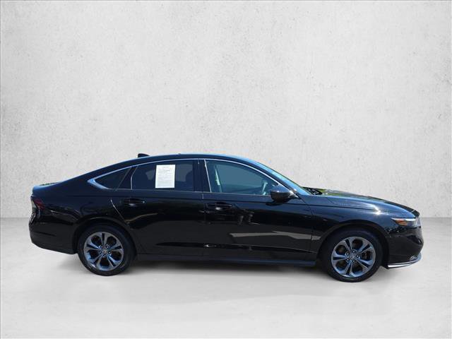 Used 2023 Honda Accord EX image 4