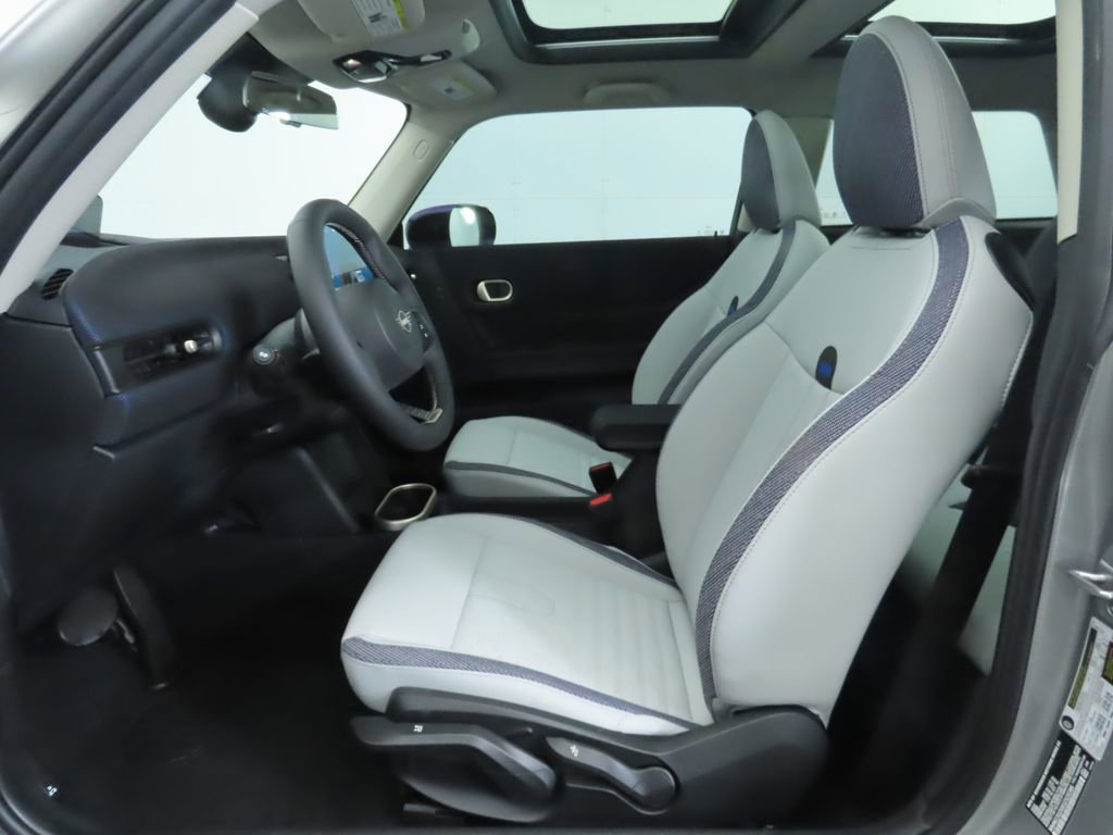 Used 2025 MINI Cooper S image 22