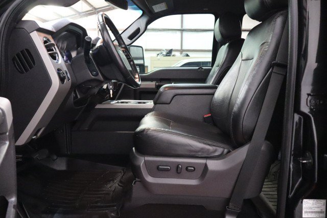 Used 2015 Ford F250 Lariat w/ Lariat Interior Package AWD/4WD image 6