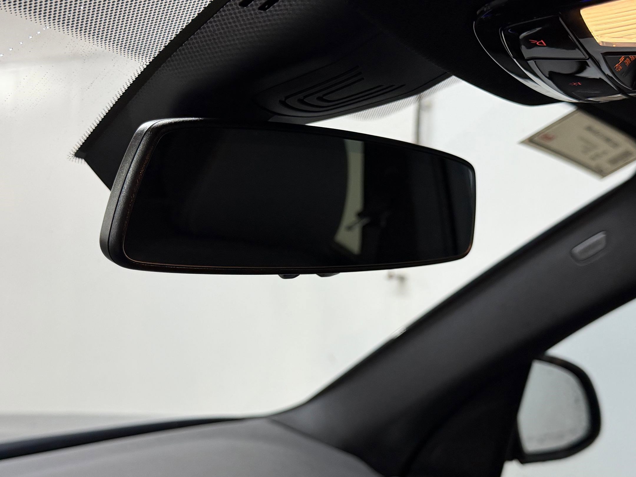 Used 2022 BMW X5 sDrive40i w/ M Sport Package image 16