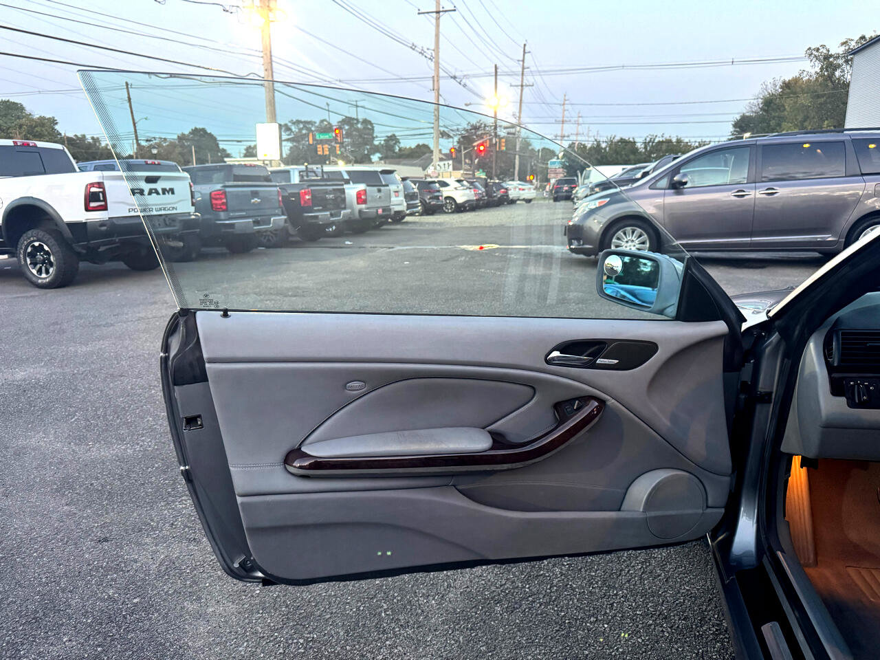 Used 2005 BMW 325Ci Convertible image 15