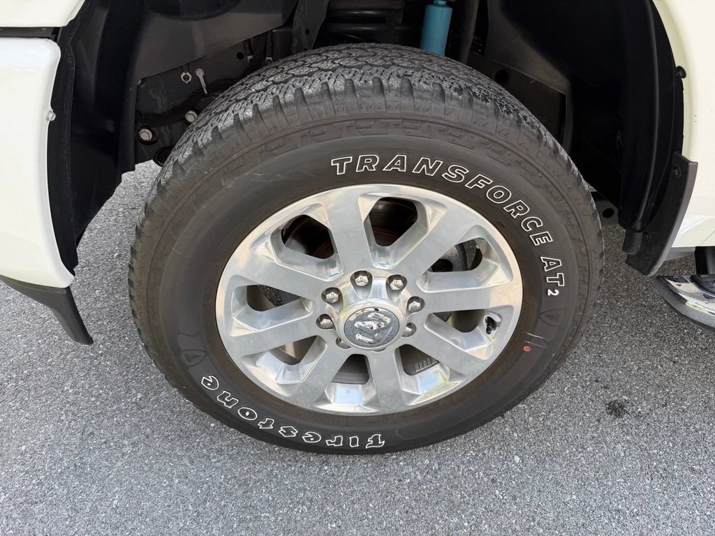 Certified 2025 RAM 2500 Laramie w/ Sport Appearance Package AWD/4WD image 9