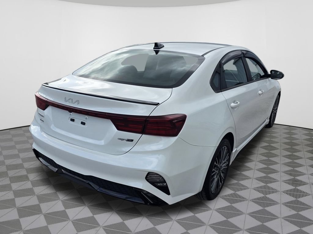 Used 2022 Kia Forte GT-Line FWD image 8