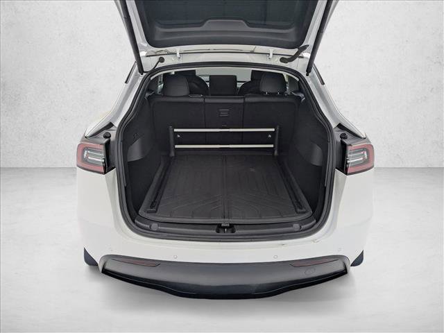 Used 2022 Tesla Model Y Performance image 6
