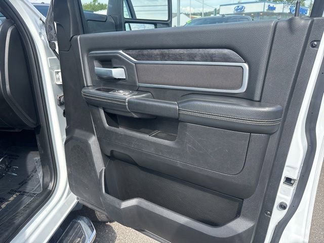 Used 2024 RAM 2500 Big Horn AWD/4WD image 8