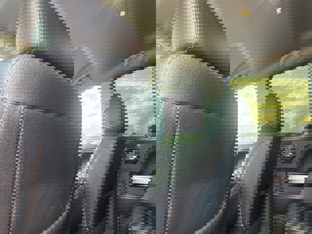 Used 2018 Chevrolet Silverado 1500 LT w/ LT Eassist Package image 21