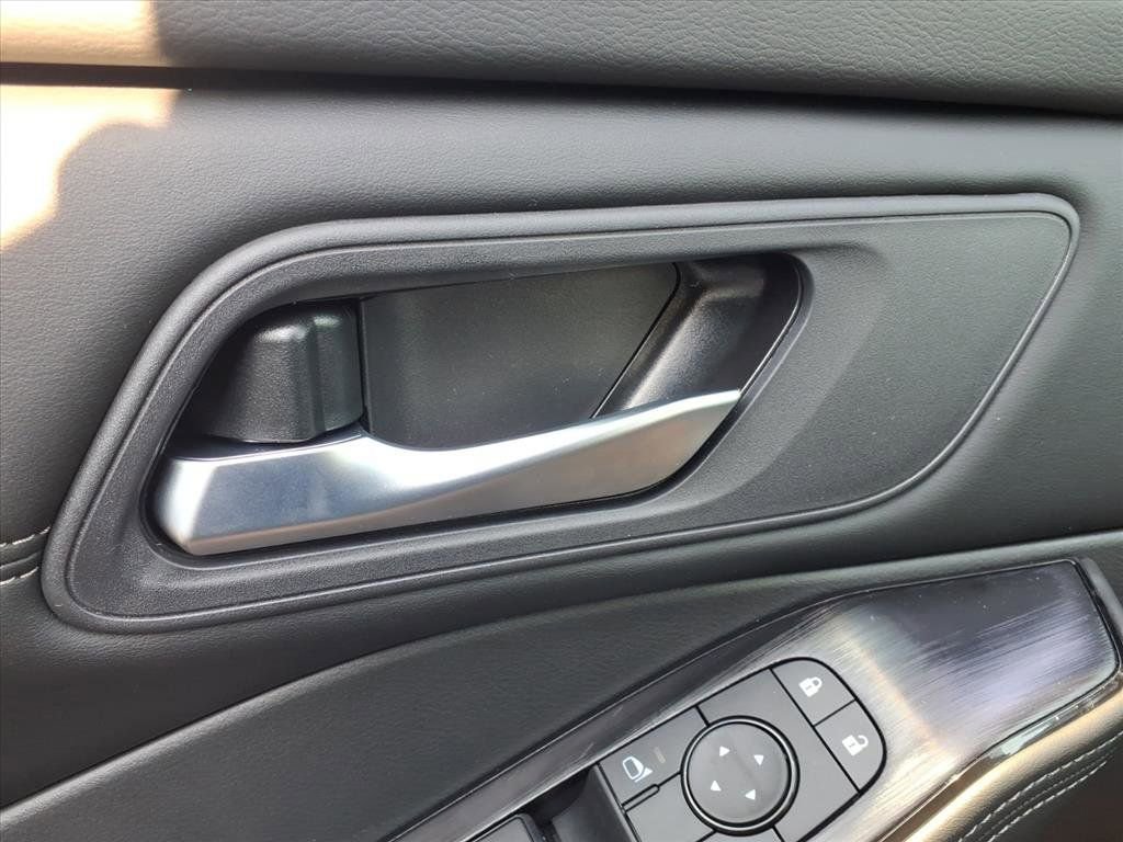 New 2026 Nissan Rogue SV w/ SV Premium Package image 16