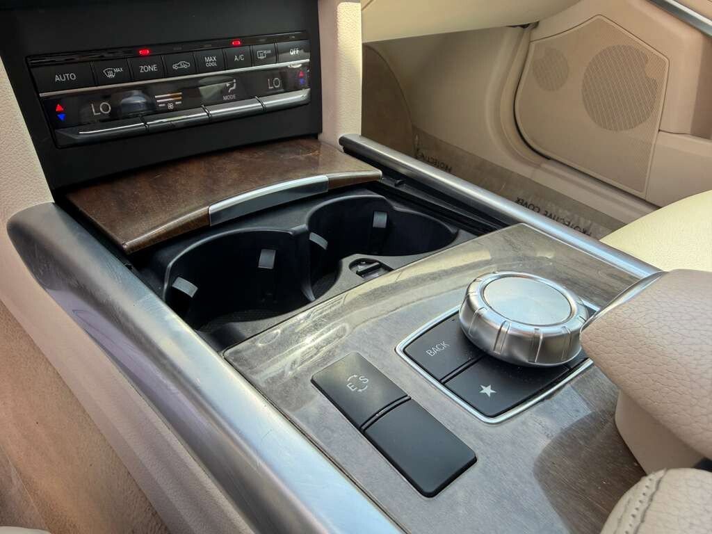 Used 2015 Mercedes-Benz E 350 4MATIC Sedan image 21