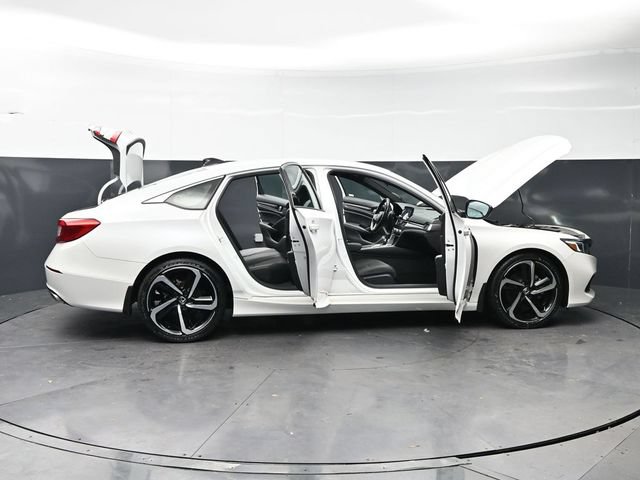 Used 2022 Honda Accord Sport image 32