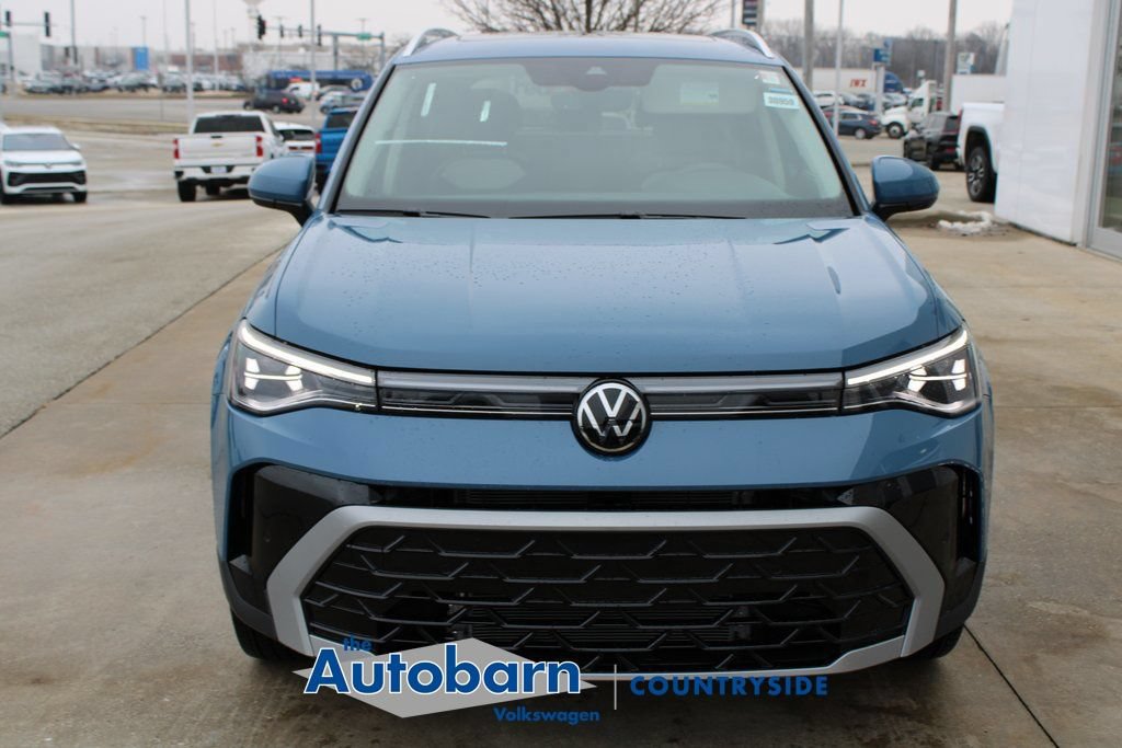 New 2026 Volkswagen Taos SEL AWD/4WD image 2