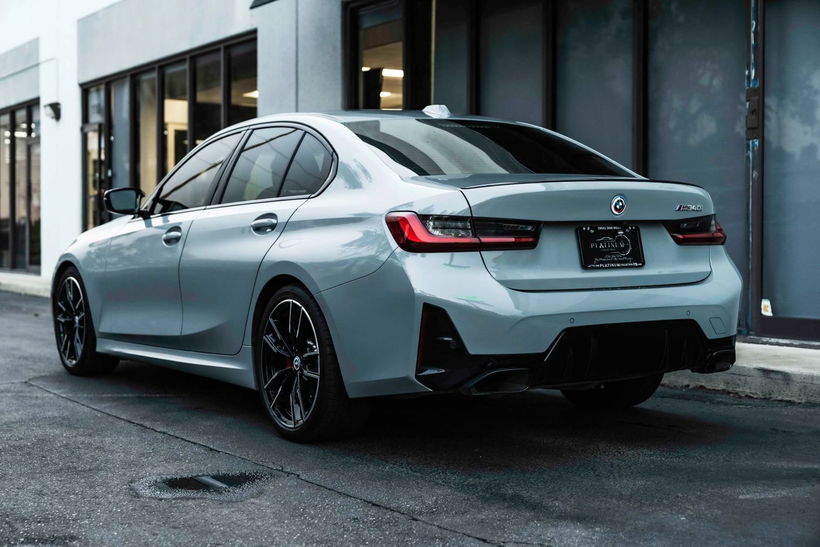 Used 2023 BMW M340i w/ Premium Package RWD image 11