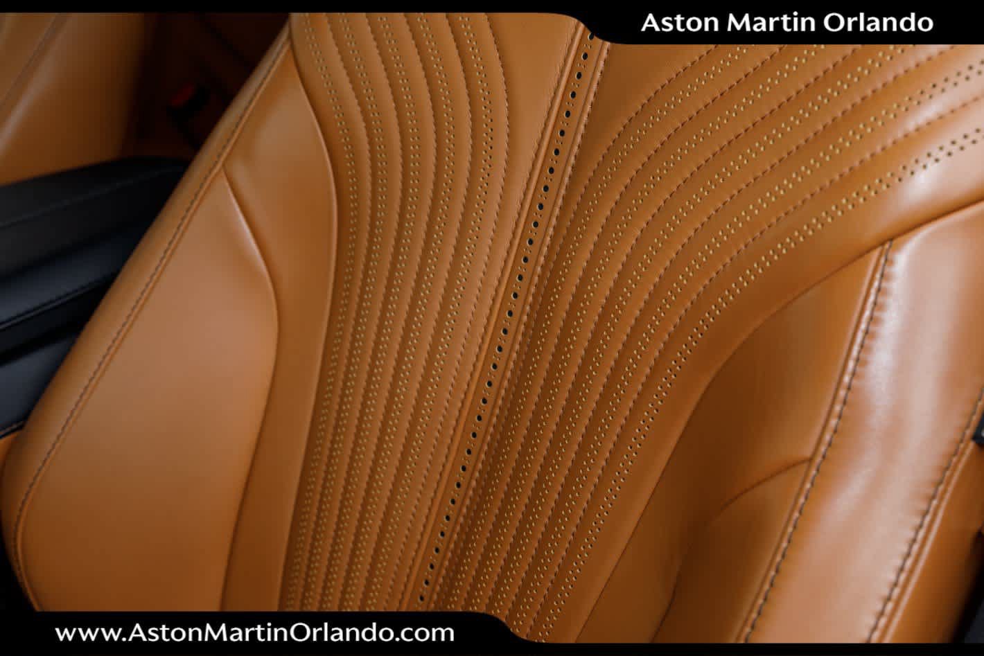 Used 2022 Aston Martin DB11 Coupe RWD image 44
