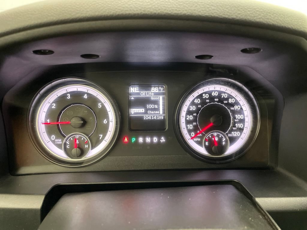 Used 2015 RAM 2500 Tradesman w/ Chrome Appearance Group AWD/4WD image 15