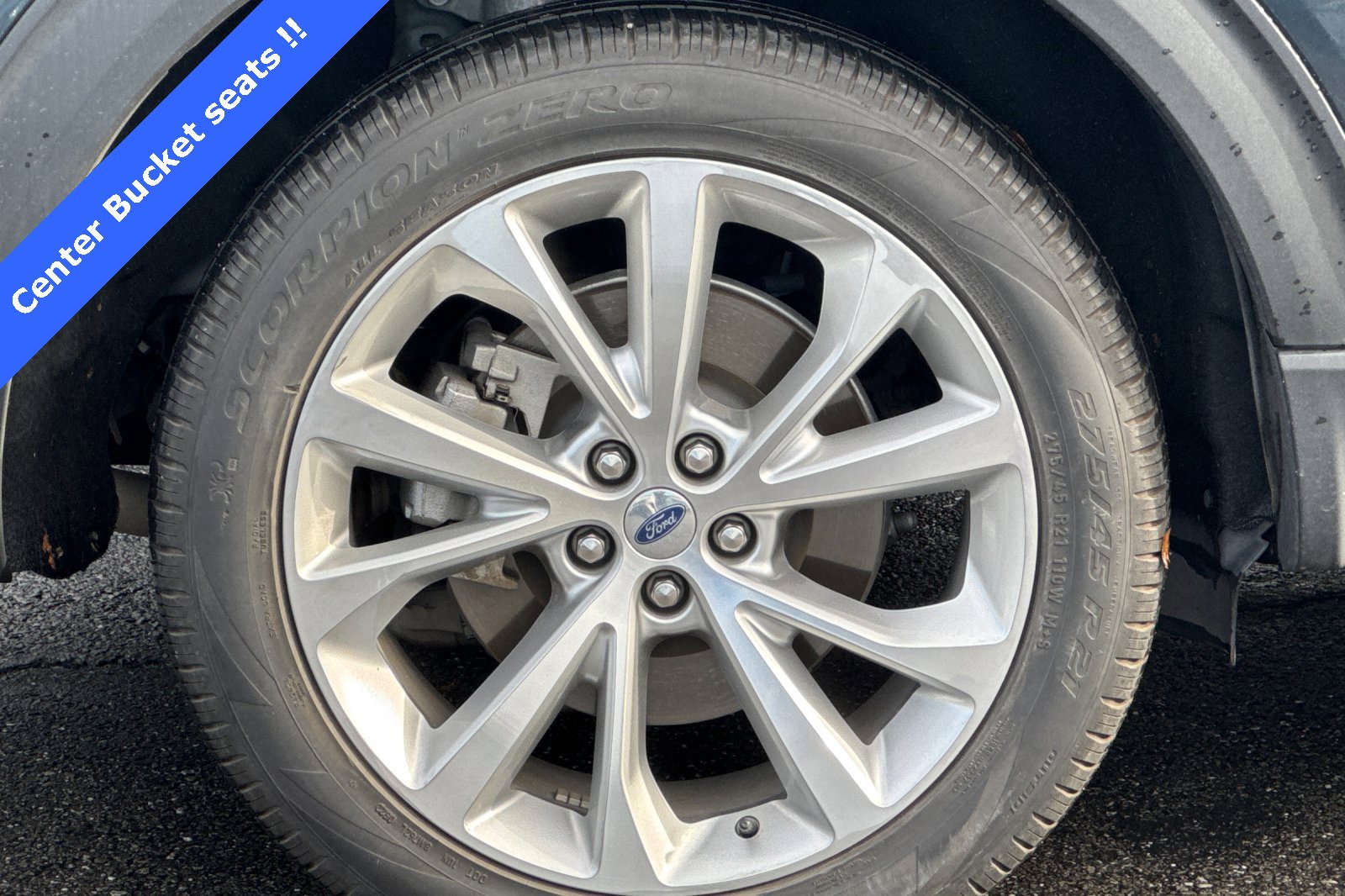 Certified 2022 Ford Explorer Platinum w/ Technology Package image 27