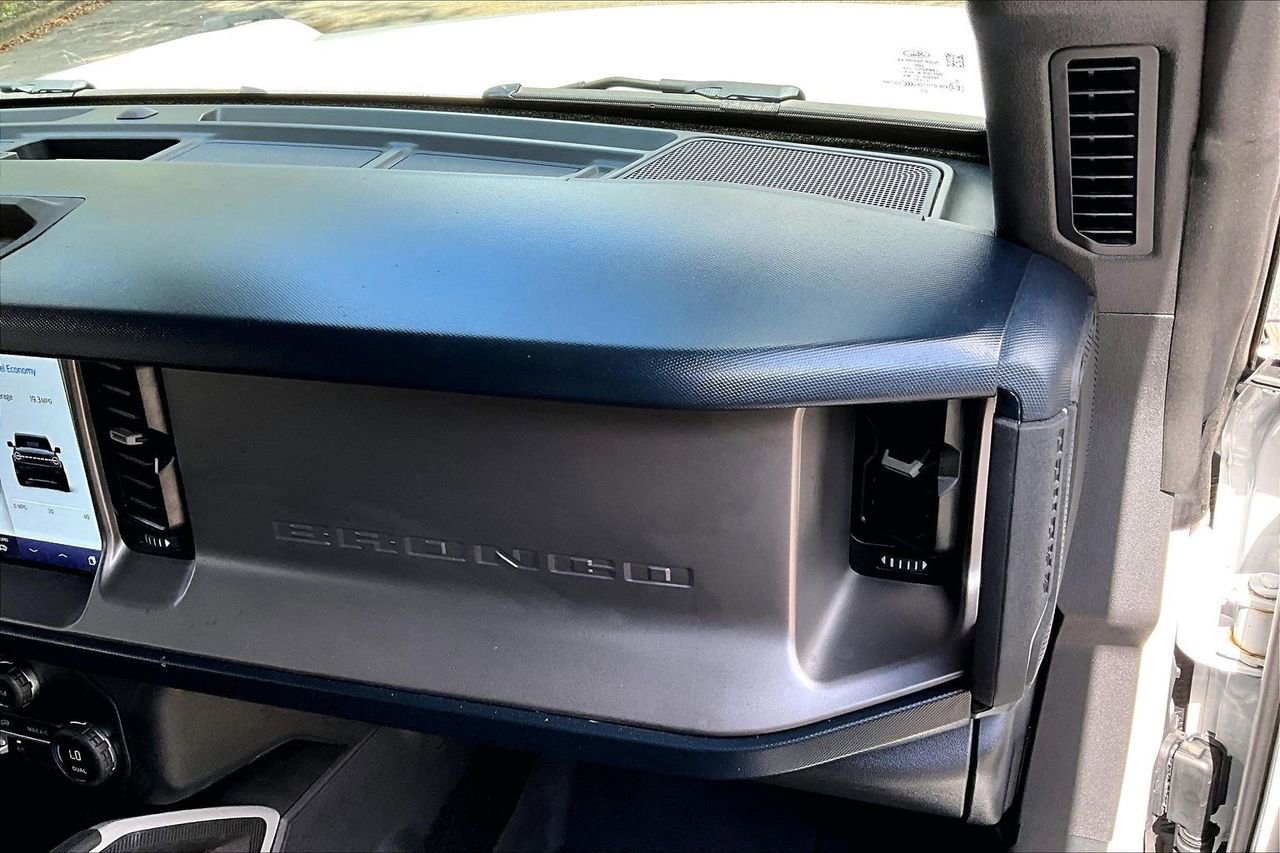 Used 2023 Ford Bronco Outer Banks image 23