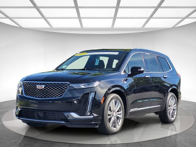 Certified 2024 Cadillac XT6 Premium Luxury w/ Technology Package AWD/4WD image 8