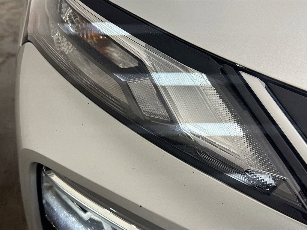 Used 2021 Nissan Rogue SL w/ Premium Package FWD image 39