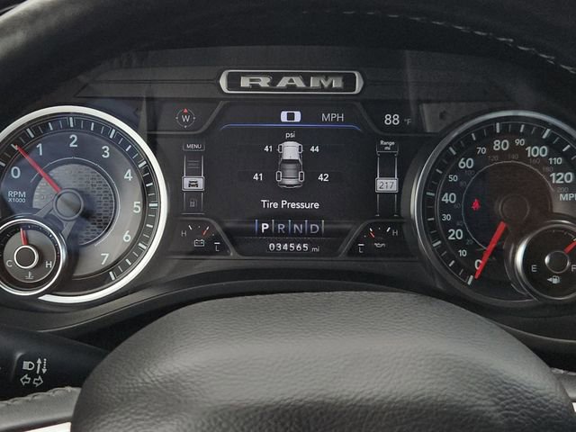 Used 2019 RAM 1500 Laramie image 29