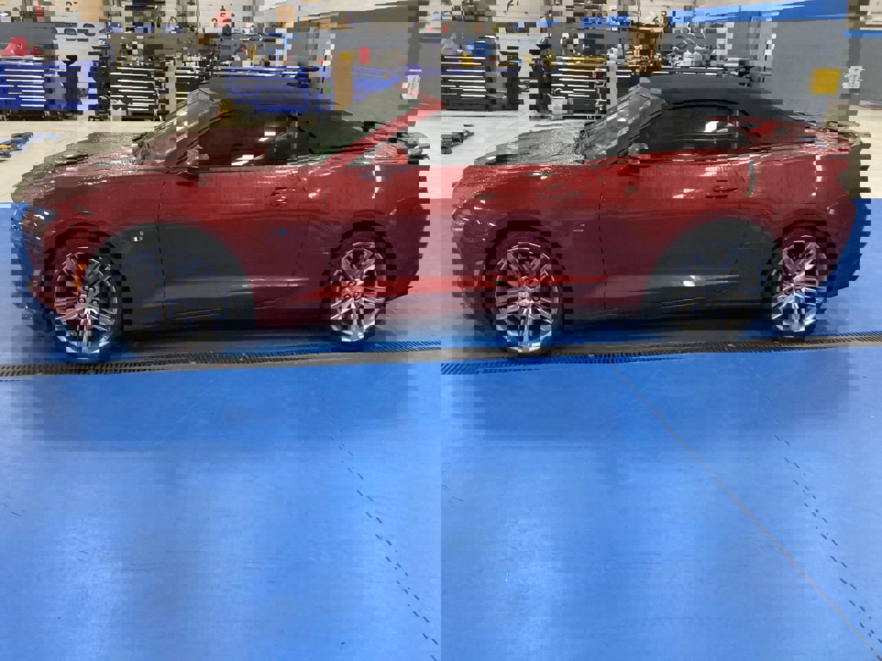 Used 2016 Chevrolet Camaro SS image 4