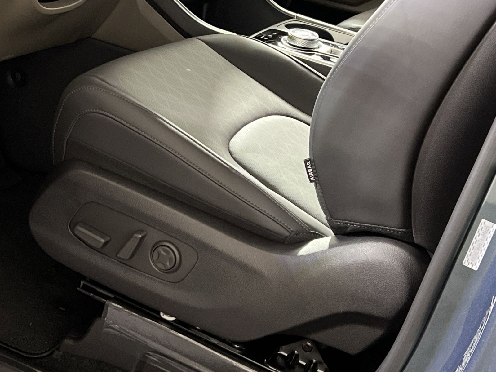 New 2026 Kia Carnival SX image 12
