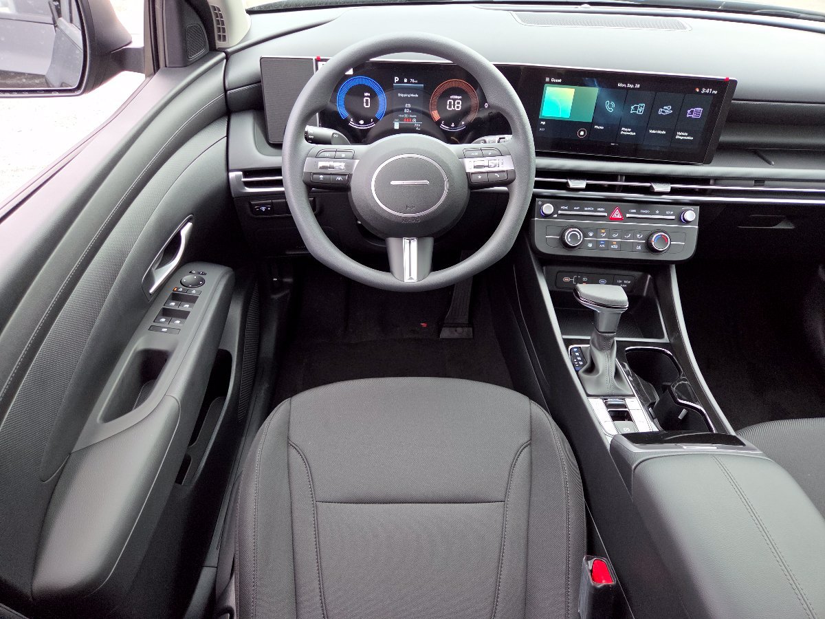 New 2026 Hyundai Tucson SE AWD/4WD image 25