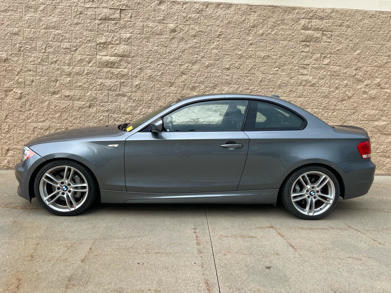 Used 2013 BMW 135i Coupe RWD image 2