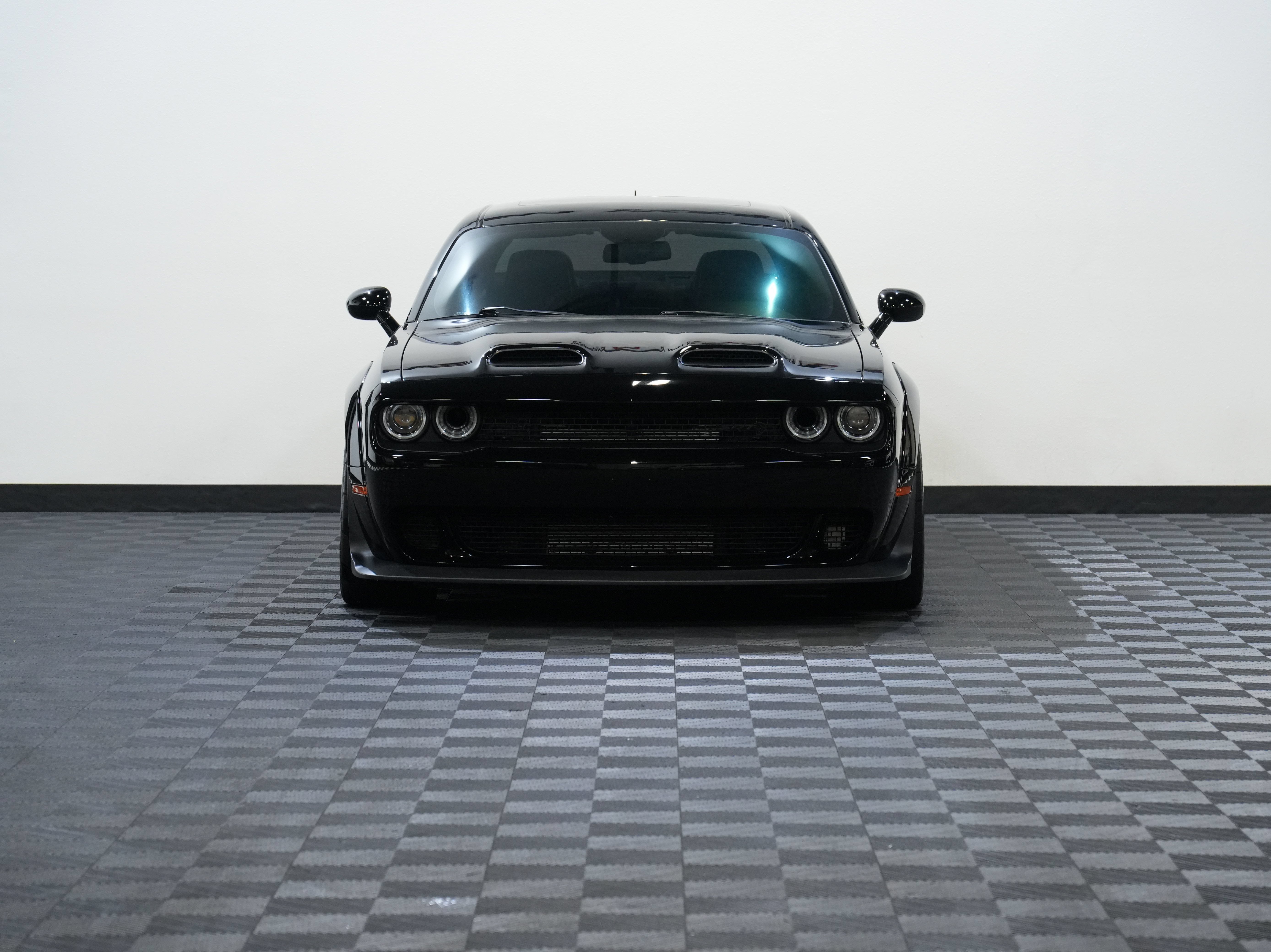 Used 2022 Dodge Challenger SRT Super Stock RWD image 4