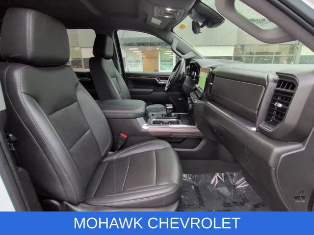 Certified 2023 Chevrolet Silverado 1500 LTZ w/ Technology Package AWD/4WD image 29