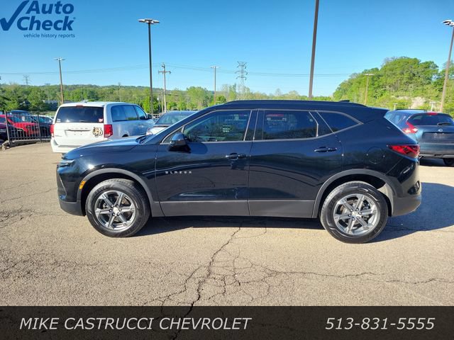 Used 2024 Chevrolet Blazer LT w/ Convenience Package FWD image 2