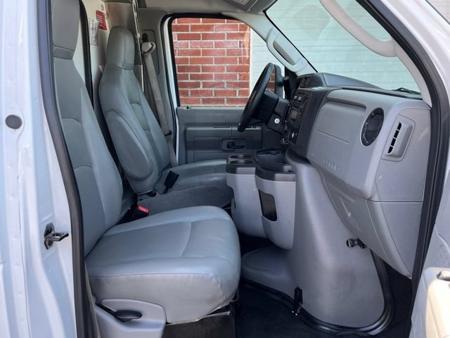 Used 2024 Ford E-450 and Econoline 450 Super Duty w/ Power Windows & Locks Group RWD image 21
